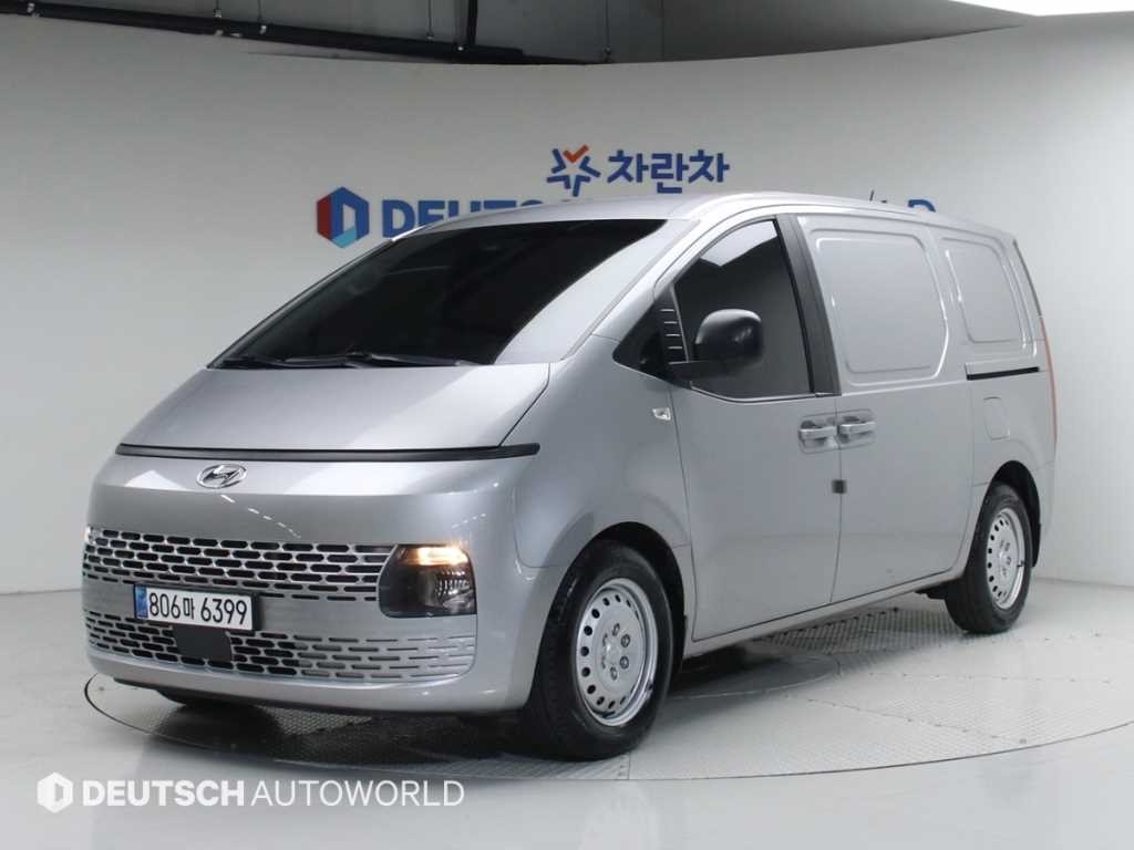 현대 스타리아 2WD 디젤 카고 스마트 3인승 이미지 1