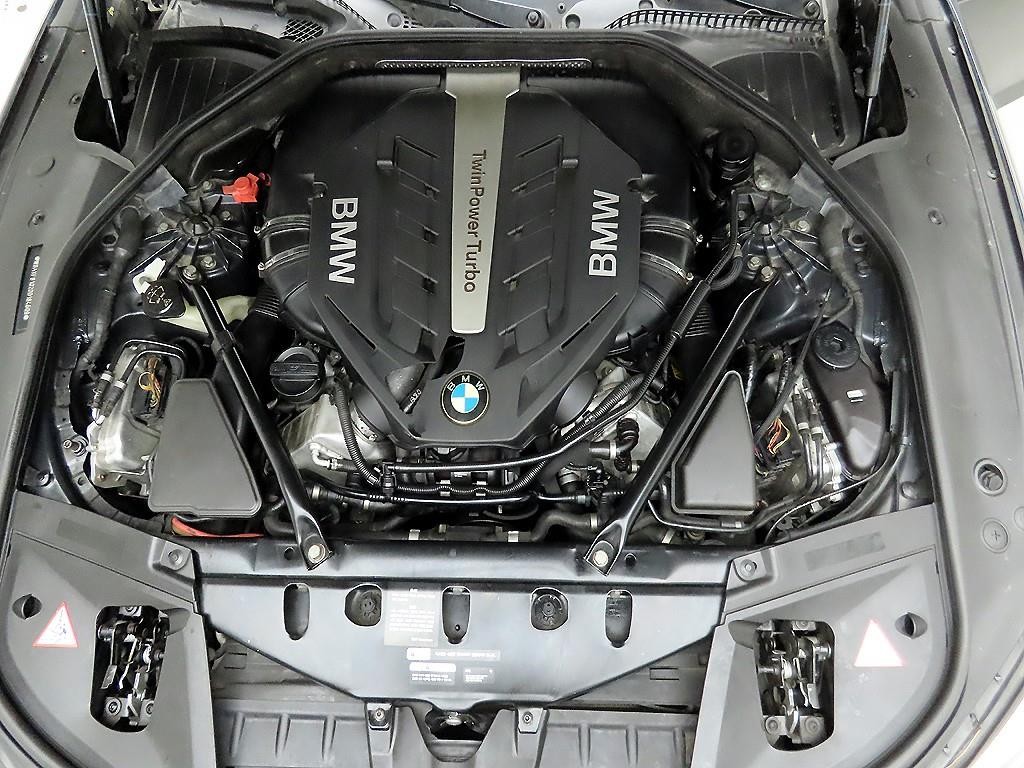 BMW 7시리즈 7시리즈 (F01) 750 Li xDrive 이미지 20