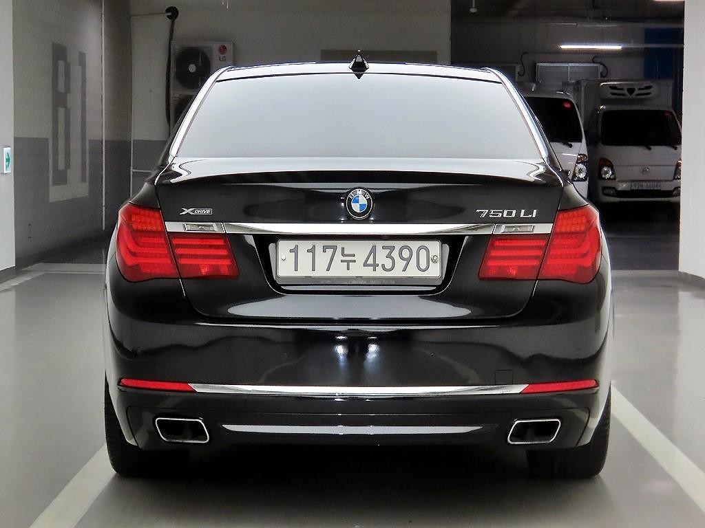 BMW 7시리즈 7시리즈 (F01) 750 Li xDrive 이미지 3