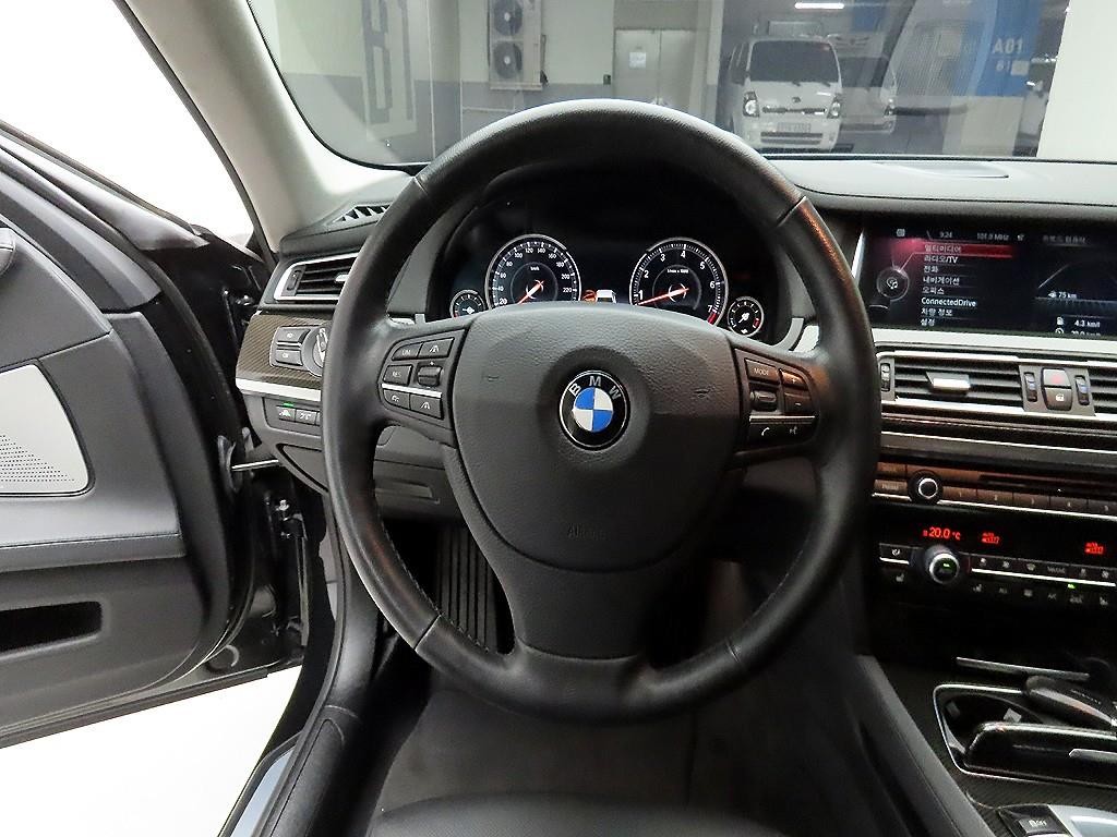BMW 7시리즈 7시리즈 (F01) 750 Li xDrive 이미지 7