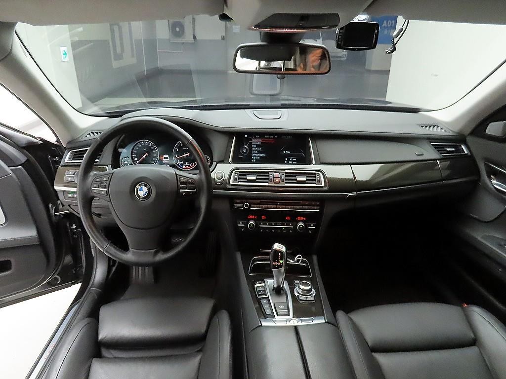 BMW 7시리즈 7시리즈 (F01) 750 Li xDrive 이미지 8