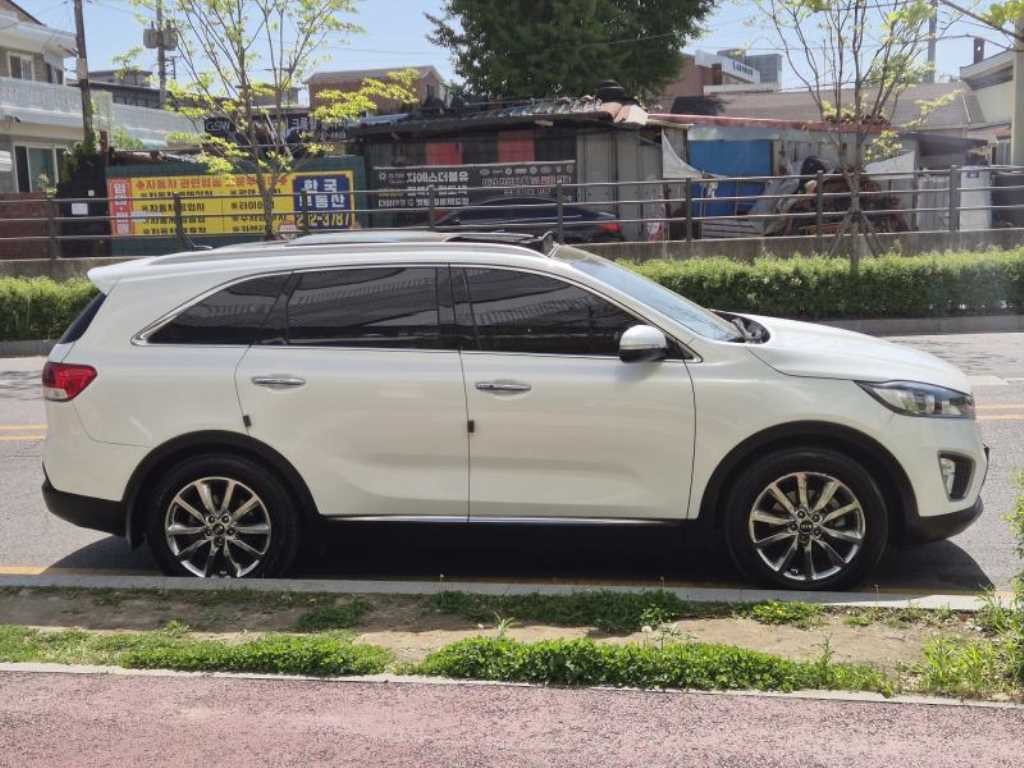 기아 쏘렌토 올 뉴 쏘렌토 디젤 4WD 2.0 노블레스 이미지 4