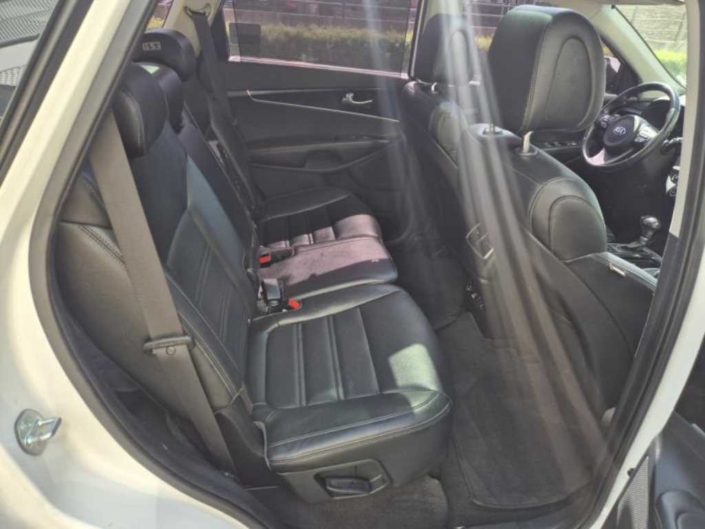 기아 쏘렌토 올 뉴 쏘렌토 디젤 4WD 2.0 노블레스 이미지 9