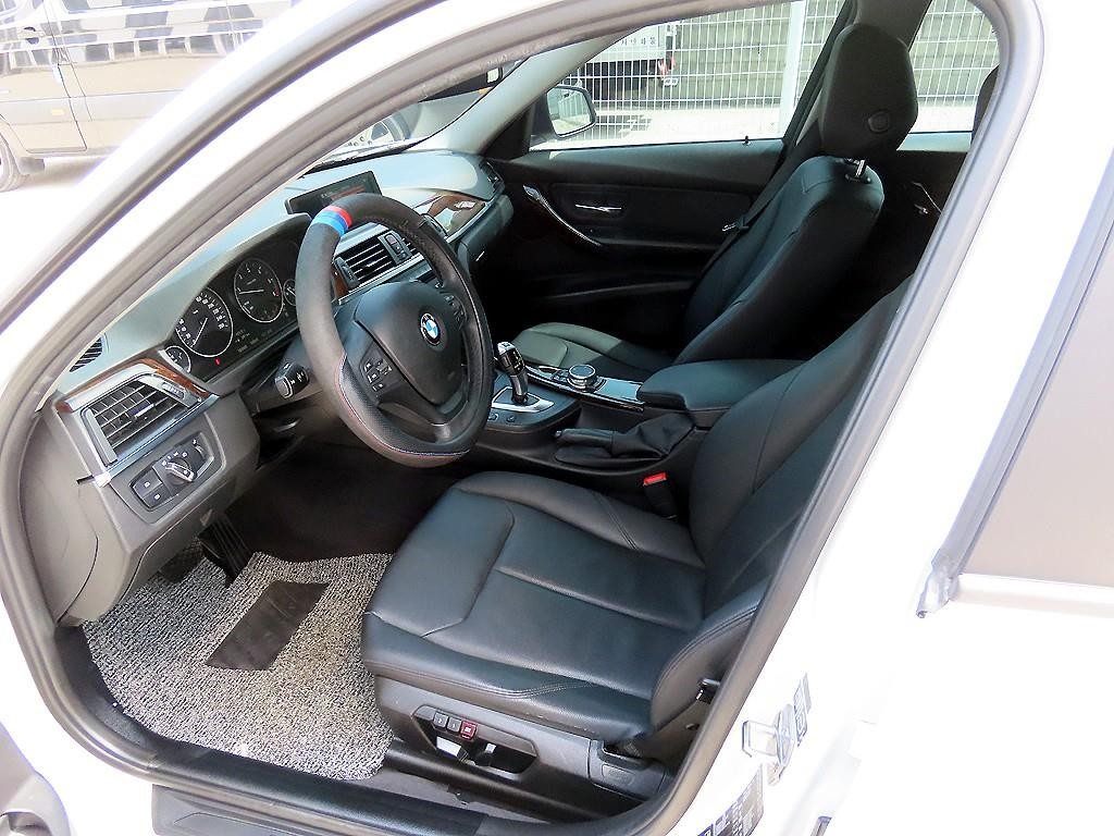 BMW 3시리즈 3시리즈 (F30) 320d xDrive 이미지 5
