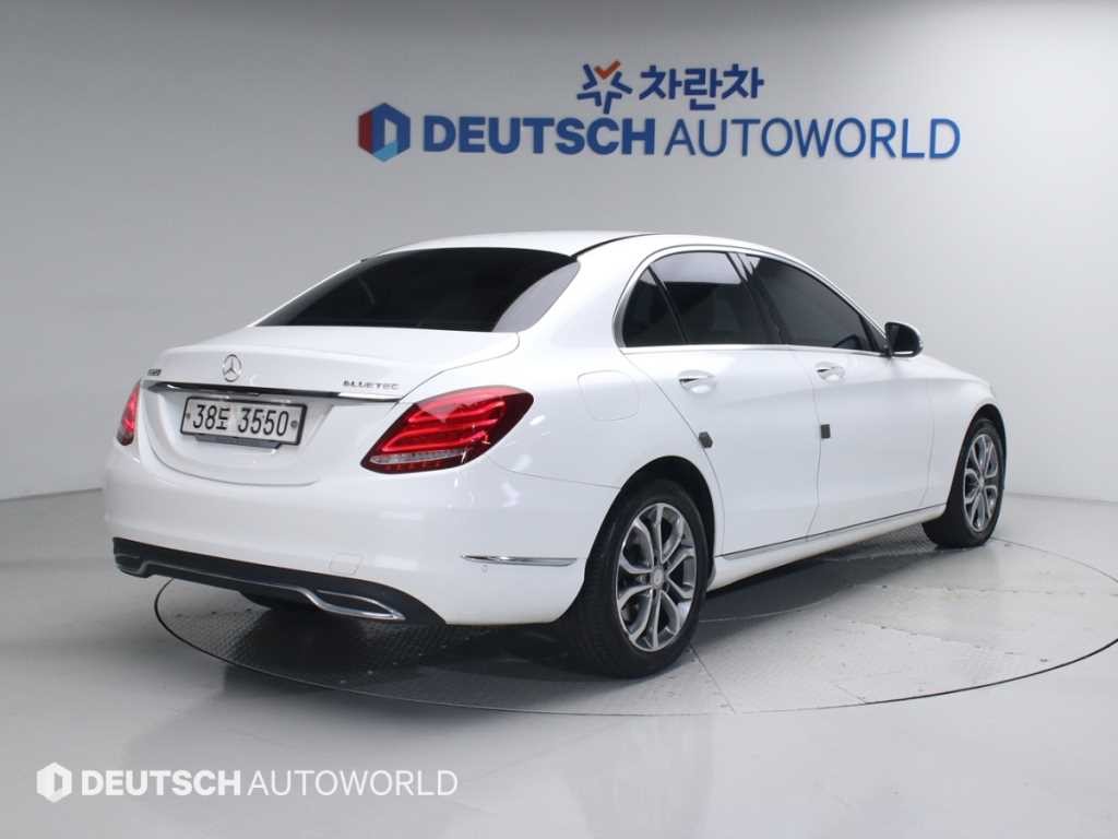벤츠 C 클래스 C클래스 W205 C220 블루텍 아방가르드 이미지 2