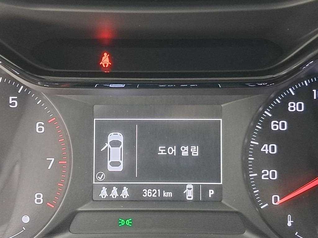쉐보레 트랙스 트랙스 크로스오버 1.2 터보 LS 이미지 8