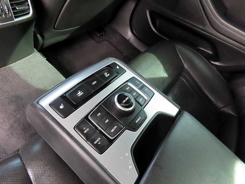 제네시스 G80 3.3 GDI AWD 럭셔리 이미지 16