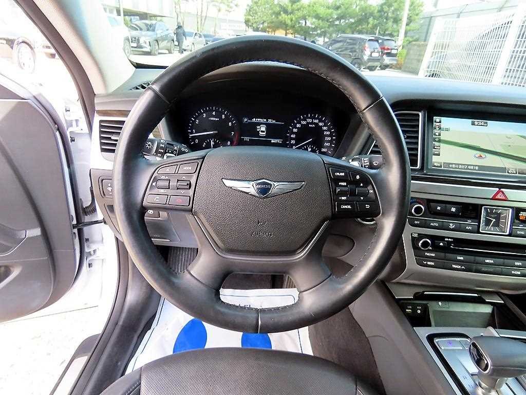 제네시스 G80 3.3 GDI AWD 럭셔리 이미지 8