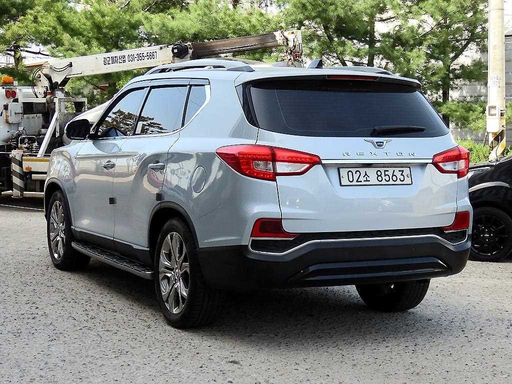 KG모빌리티(쌍용) 렉스턴 G4렉스턴 디젤 2.2 4WD 프라임 이미지 3