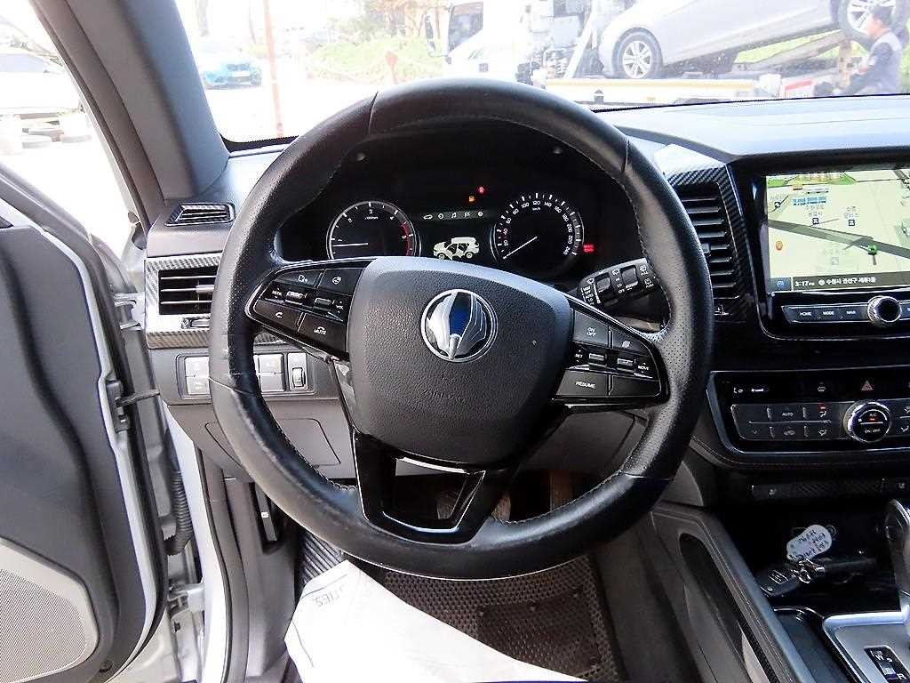 KG모빌리티(쌍용) 렉스턴 G4렉스턴 디젤 2.2 4WD 프라임 이미지 8