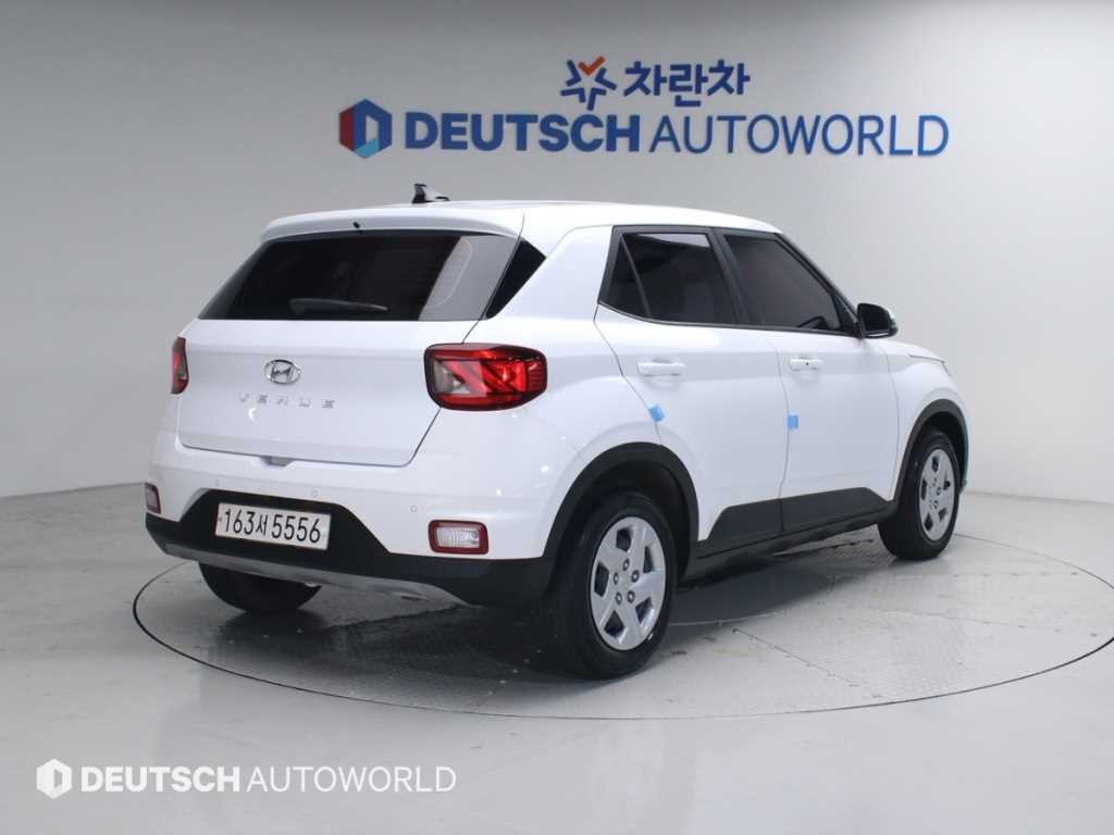 현대 베뉴 1.6 스마트 이미지 2