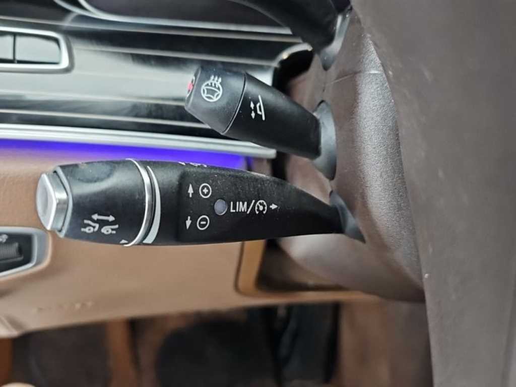 벤츠 E 클래스 E-클래스 W213 E400 4MATIC 익스클루시브 이미지 12