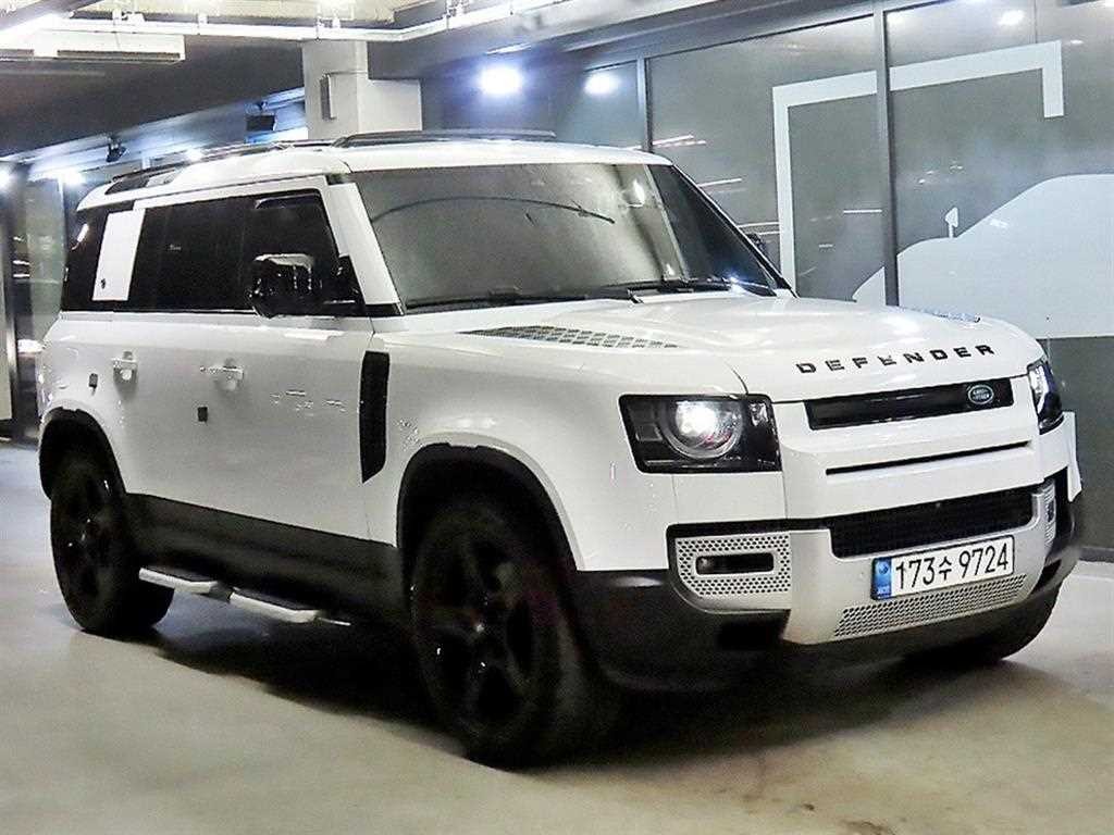 랜드로버 디펜더 디펜더 (L663) 110 D250 SE 이미지 1