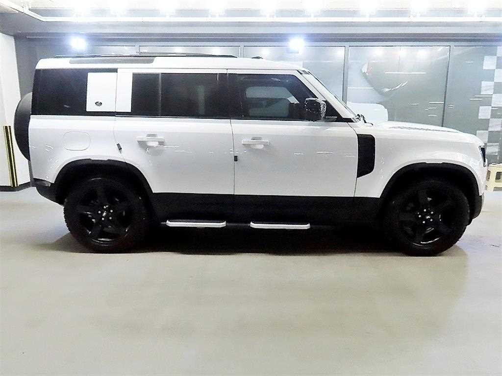 랜드로버 디펜더 디펜더 (L663) 110 D250 SE 이미지 3