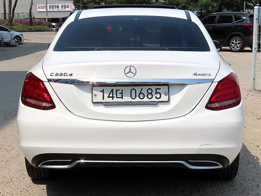 벤츠 C 클래스 C클래스 W204 C220 CDI 4MATIC 이미지 4