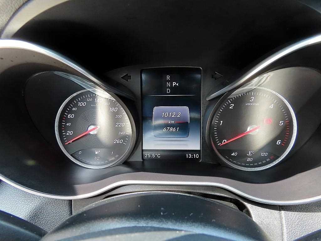 벤츠 C 클래스 C클래스 W204 C220 CDI 4MATIC 이미지 9