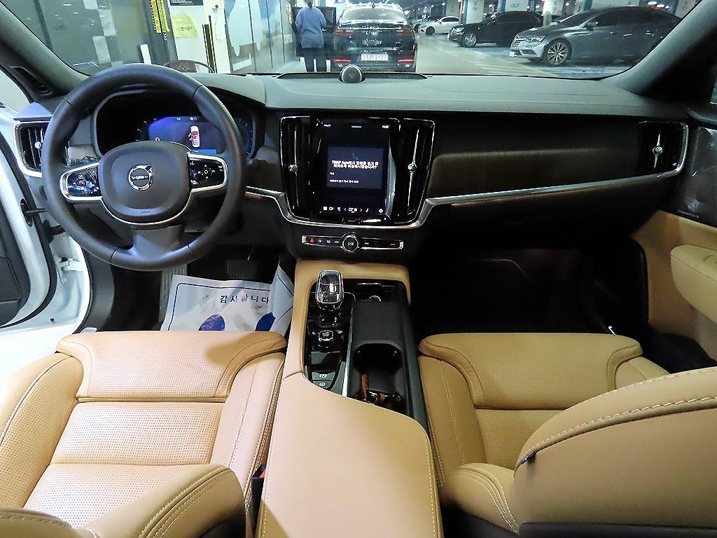 볼보 S90 B5 얼티메이트 브라이트 이미지 10