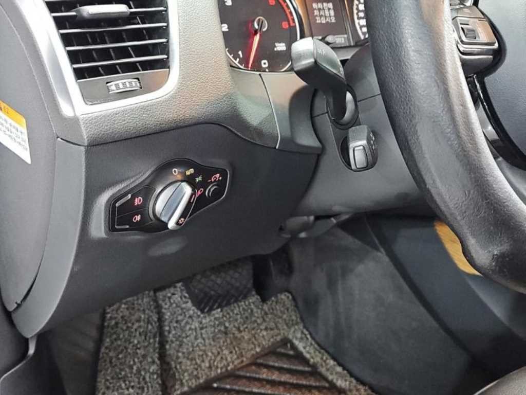 아우디 Q5 45 TDI 콰트로 다이나믹 이미지 15