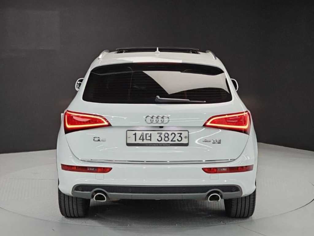 아우디 Q5 45 TDI 콰트로 다이나믹 이미지 4