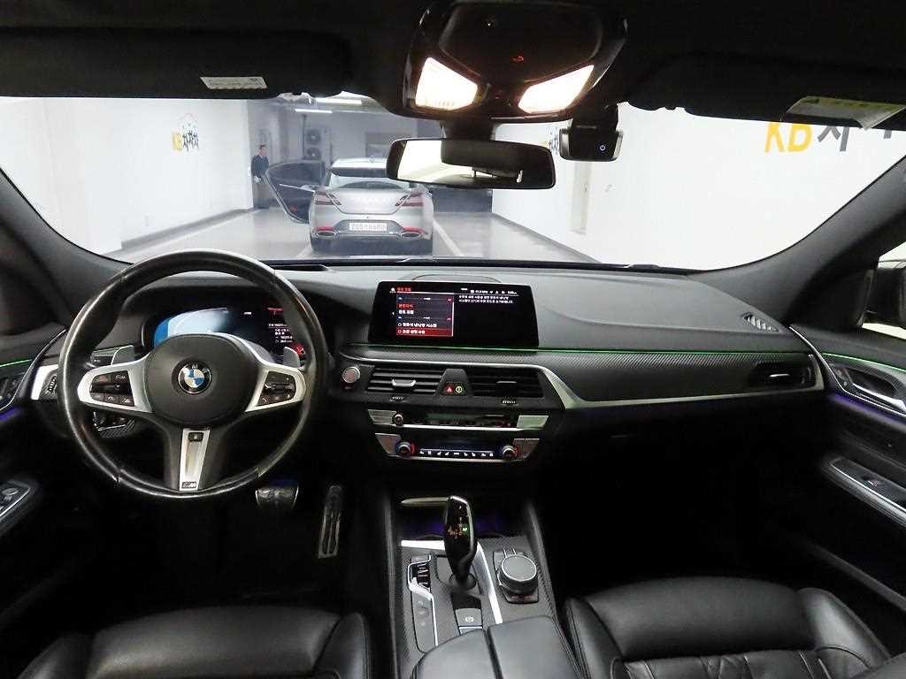 BMW 그란투리스모 6시리즈 GT (G32) 630i xDrive M 스포츠 이미지 6