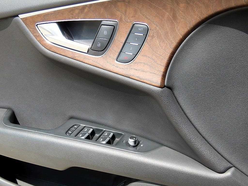아우디 A7 3.0 TFSI 콰트로 다이나믹 이미지 12