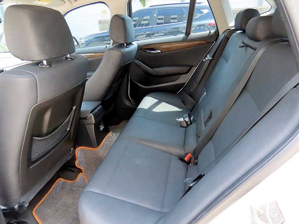 BMW X1 X1 (E84) xDrive 18d 4WD 이미지 6