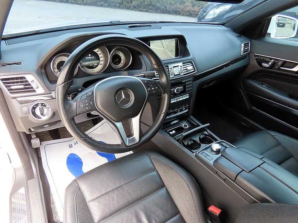 벤츠 E 클래스 E-클래스 W212 E200 카브리올레 이미지 11