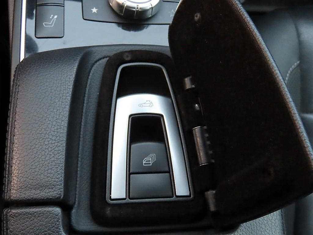 벤츠 E 클래스 E-클래스 W212 E200 카브리올레 이미지 17