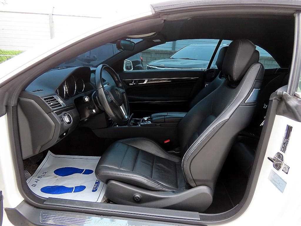 벤츠 E 클래스 E-클래스 W212 E200 카브리올레 이미지 9