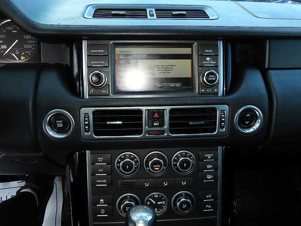 랜드로버 레인지로버 V8 5.0 SUPERCHARGED 이미지 12