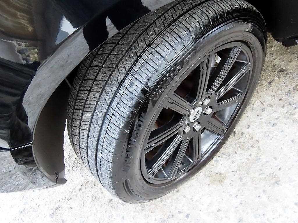 랜드로버 레인지로버 V8 5.0 SUPERCHARGED 이미지 20