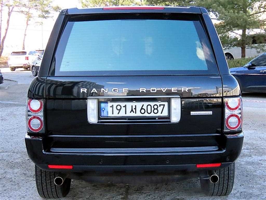 랜드로버 레인지로버 V8 5.0 SUPERCHARGED 이미지 4