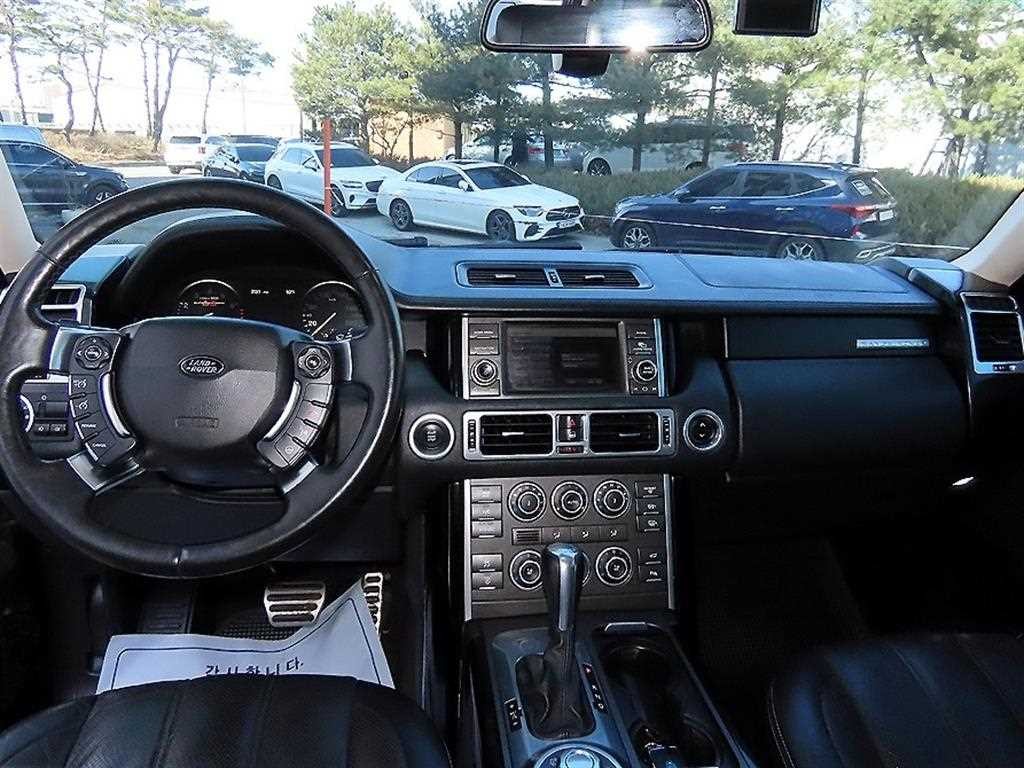 랜드로버 레인지로버 V8 5.0 SUPERCHARGED 이미지 7