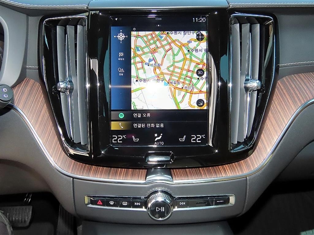 볼보 XC60 XC60(2세대) B5 AWD 인스크립션 이미지 13