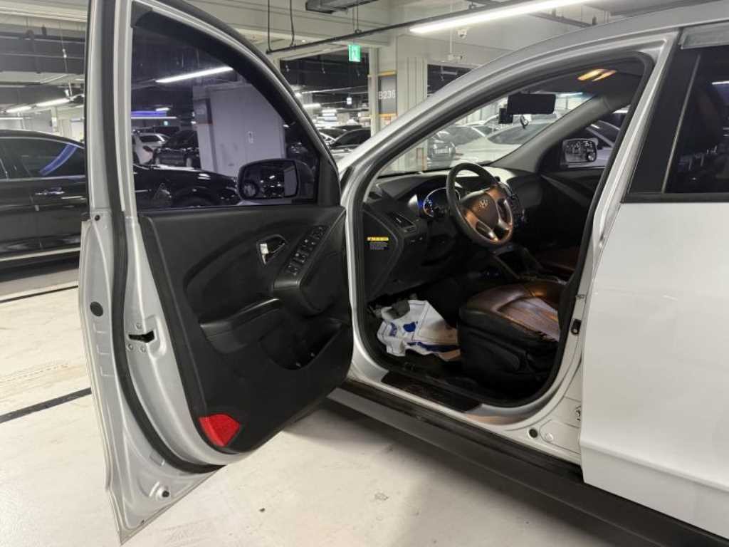 현대 투싼 투싼iX 2WD VGT X20 럭셔리 이미지 5