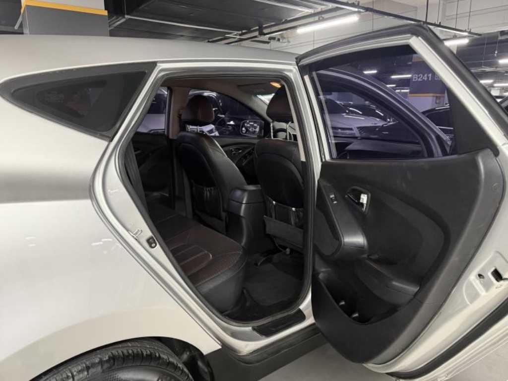 현대 투싼 투싼iX 2WD VGT X20 럭셔리 이미지 8
