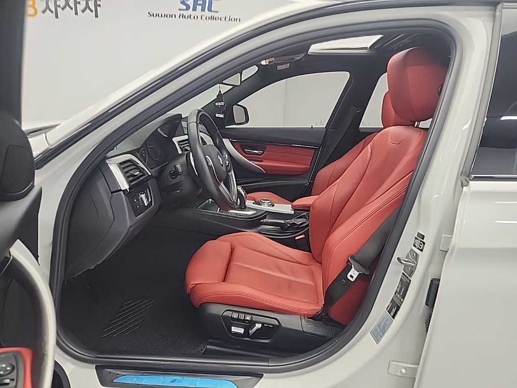 BMW 3시리즈 3시리즈 (F30) 328i M 스포츠 이미지 11
