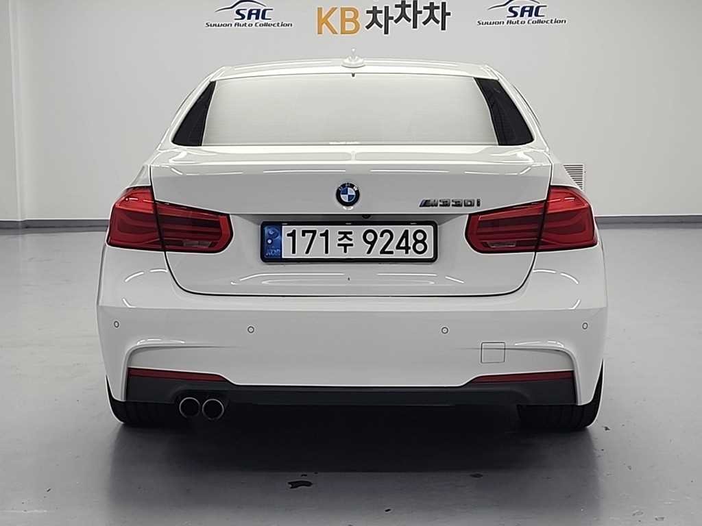 BMW 3시리즈 3시리즈 (F30) 328i M 스포츠 이미지 3