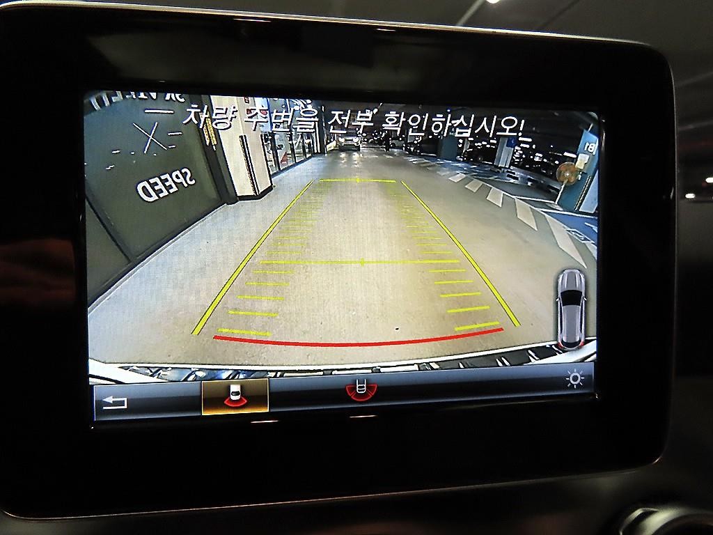 벤츠 GLA 클래스 GLA클래스 X156 GLA220 프리미엄 이미지 13