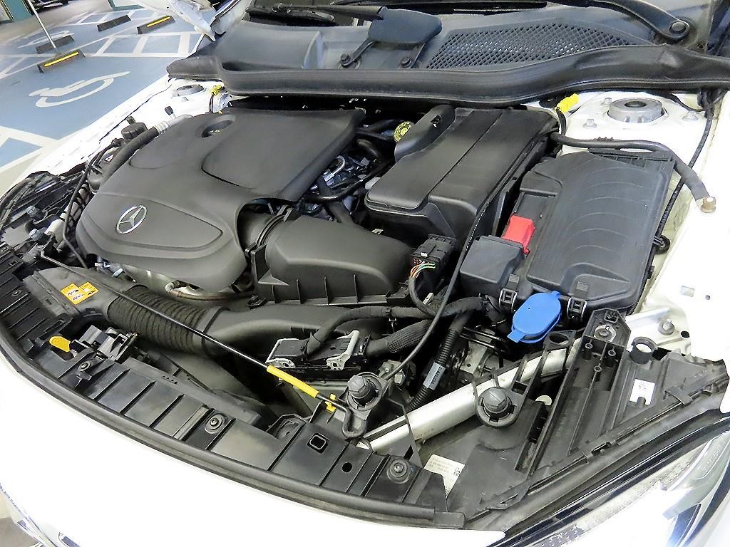 벤츠 GLA 클래스 GLA클래스 X156 GLA220 프리미엄 이미지 19