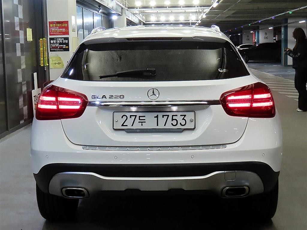 벤츠 GLA 클래스 GLA클래스 X156 GLA220 프리미엄 이미지 5