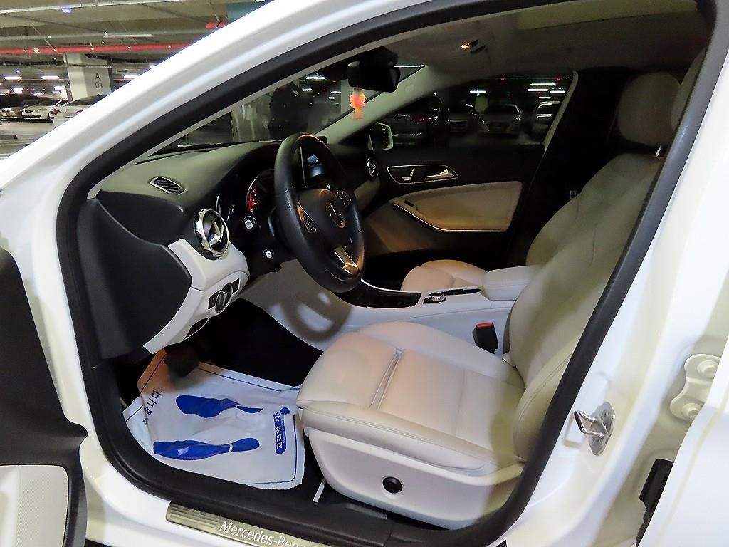 벤츠 GLA 클래스 GLA클래스 X156 GLA220 프리미엄 이미지 6