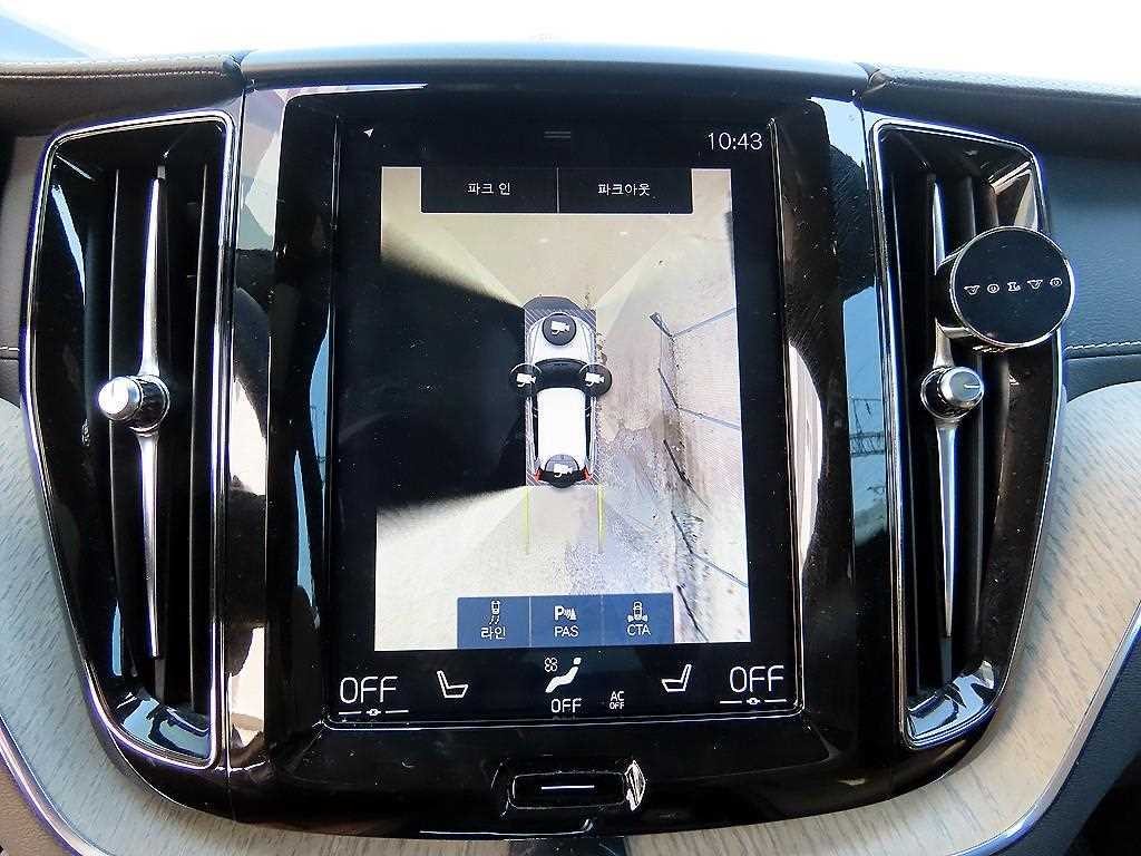 볼보 XC60 XC60(2세대) D5 AWD 인스크립션 이미지 13
