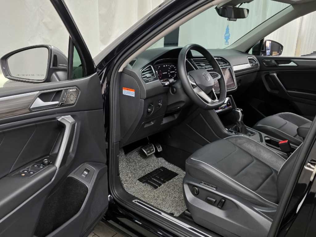폭스바겐 티구안 티구안 올스페이스 2.0 TSI 프레스티지 이미지 10