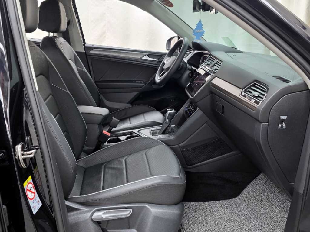 폭스바겐 티구안 티구안 올스페이스 2.0 TSI 프레스티지 이미지 11