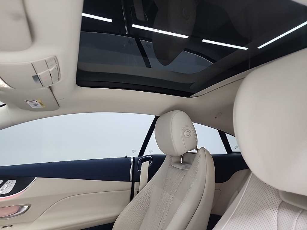 벤츠 E 클래스 E-클래스 W213 E300d 4MATIC 쿠페 이미지 13