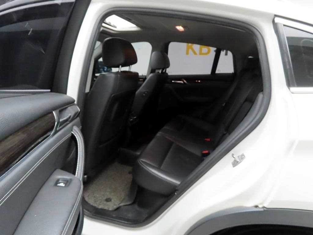 BMW X4 X4 (F26) xDrive 20d 이미지 14