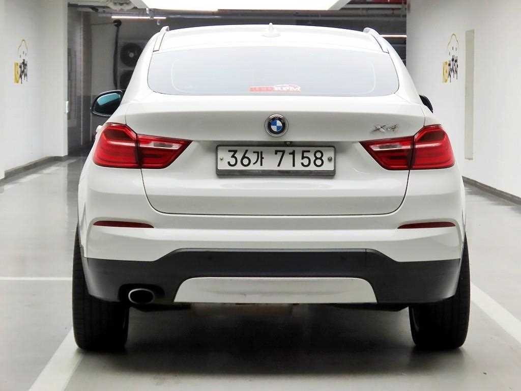 BMW X4 X4 (F26) xDrive 20d 이미지 4