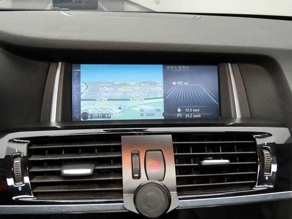 BMW X4 X4 (F26) xDrive 20d 이미지 9