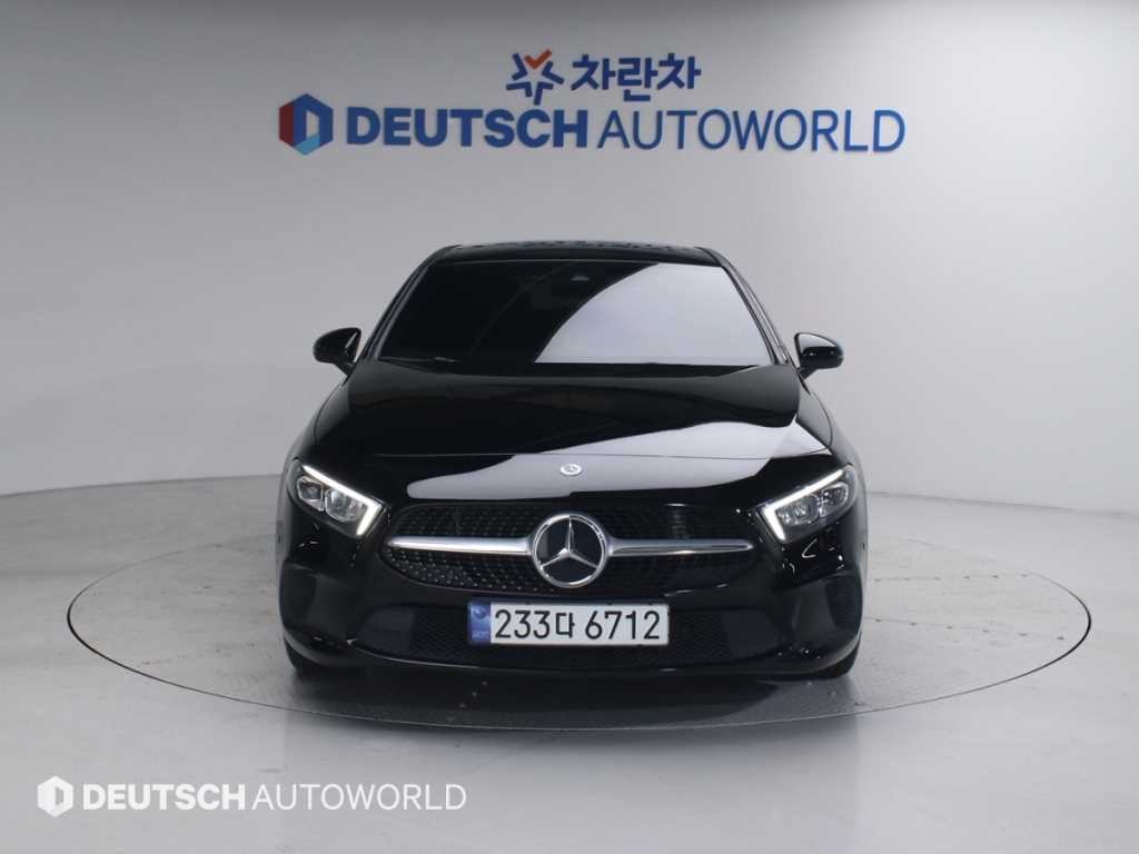 벤츠 A 클래스 A클래스 W177 A220 세단 이미지 3
